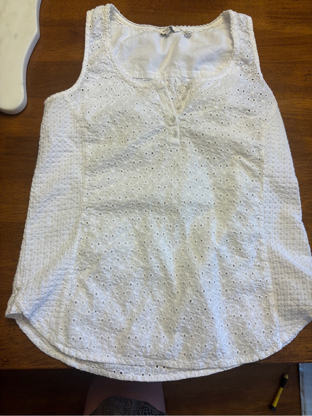 Fat face White Eyelet Sleeveless Tank Top - Lightweight Summer Layer size 10